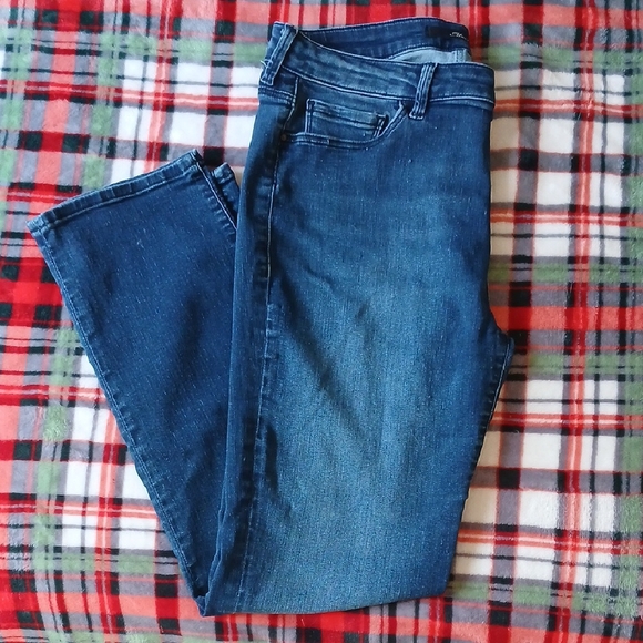 Women's Mavi Straight Leg Jeans - Picture 2 of 8